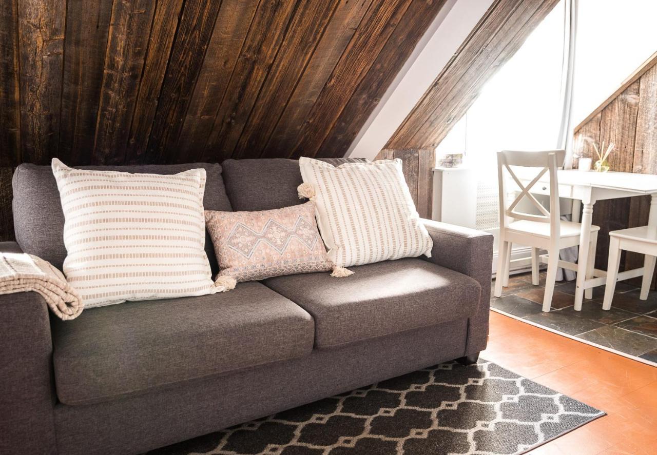 Holiday home Bright Studio In Old With Rustic Feel Quebec City