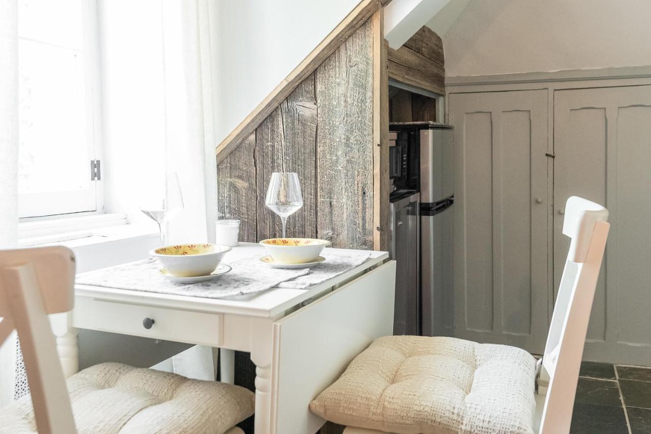 Bright Studio In Old With Rustic Feel Holiday home
