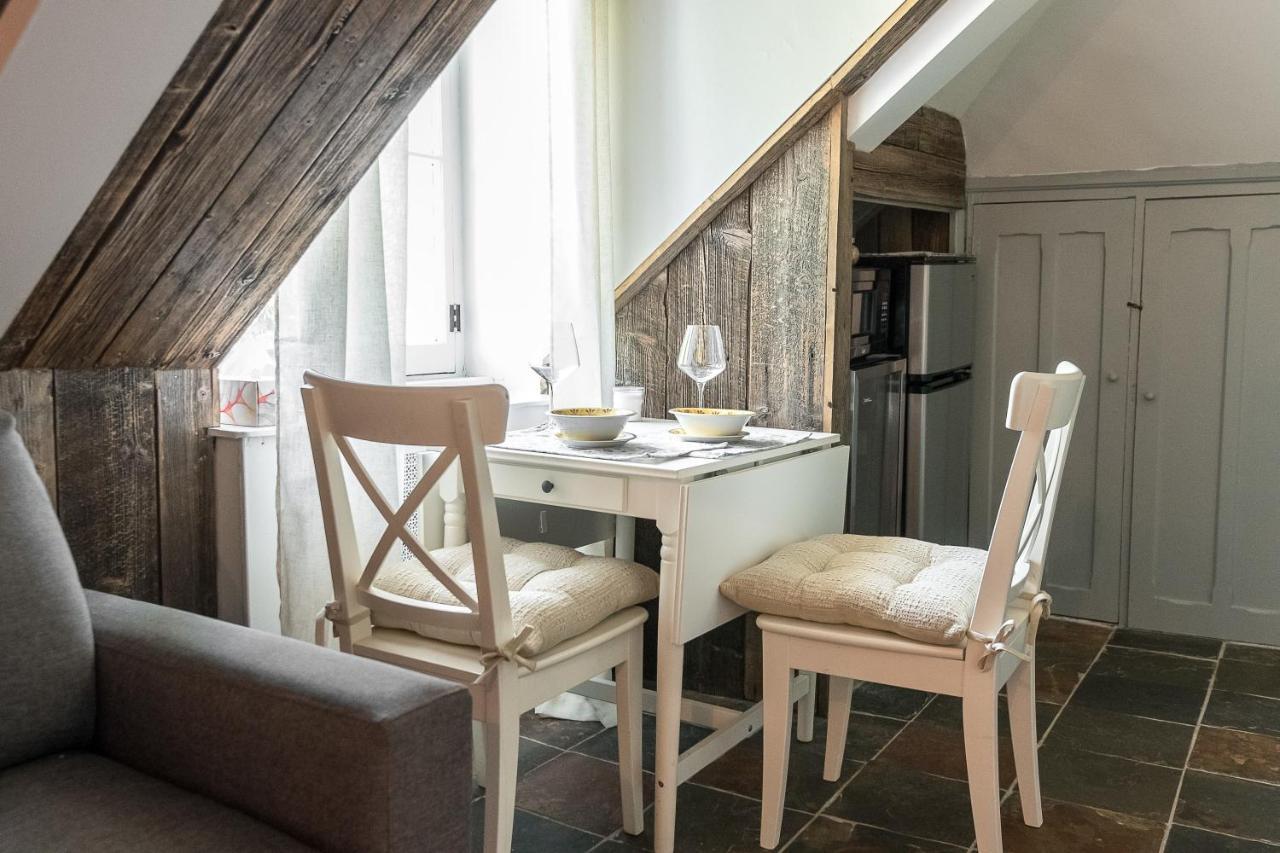 Bright Studio In Old With Rustic Feel * Quebec City